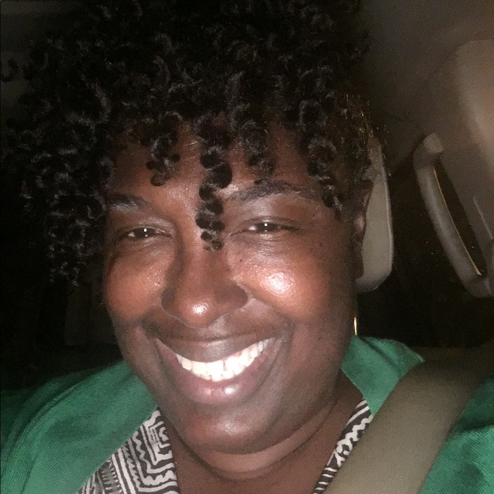 Meet your Posher, Tina